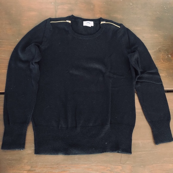 O.N. Black Zipper Sweater - Picture 1 of 6